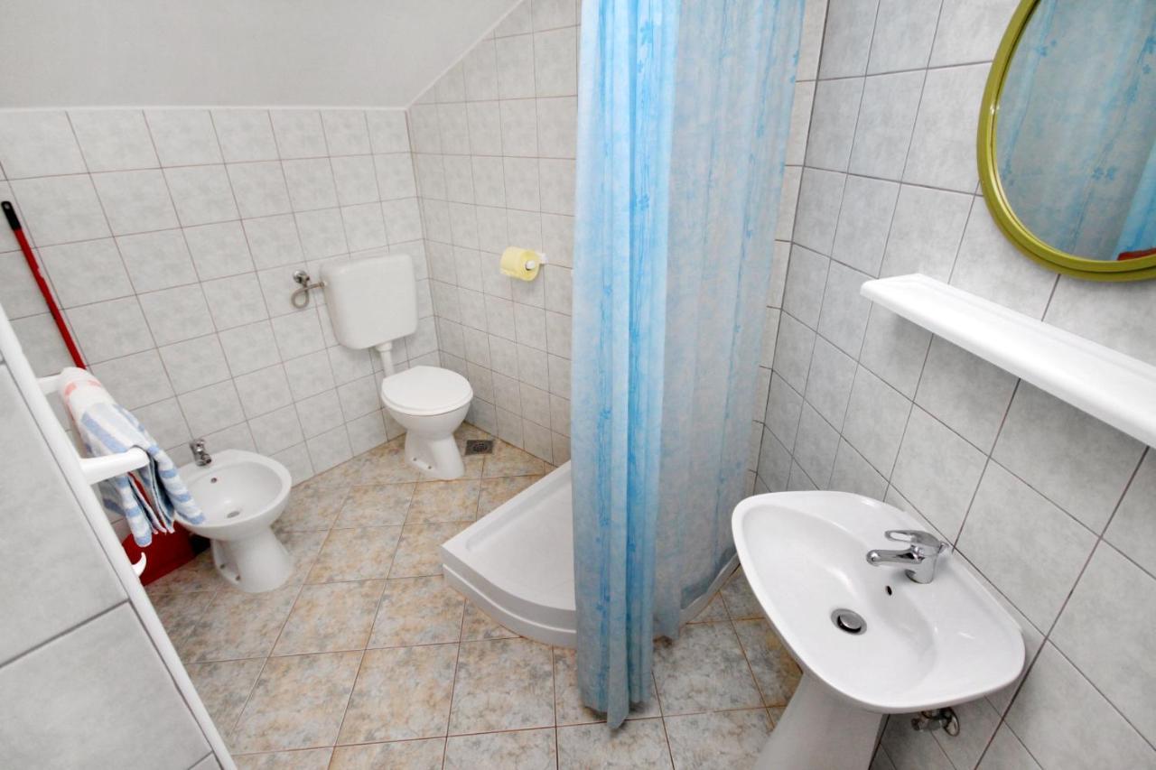 Apartments With A Parking Space Njivice, Krk - 5427 מראה חיצוני תמונה